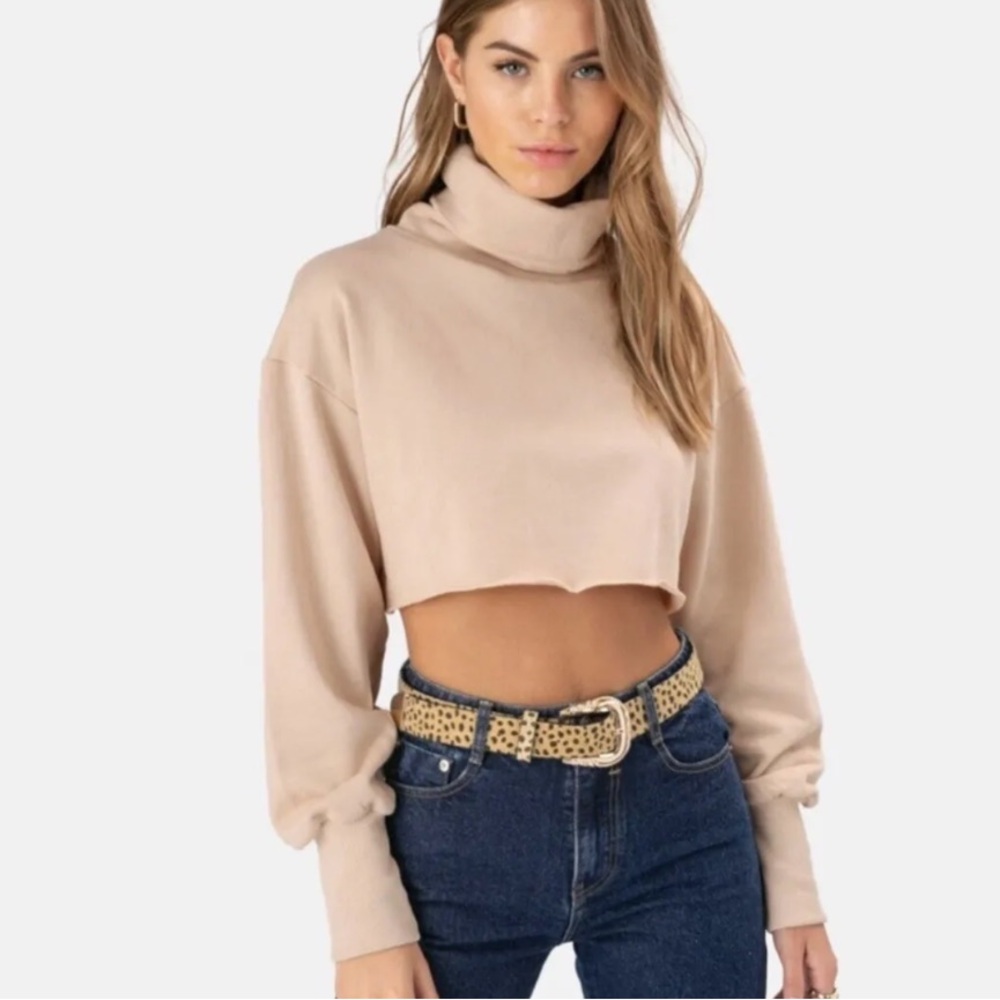 NWT Adika Turtleneck